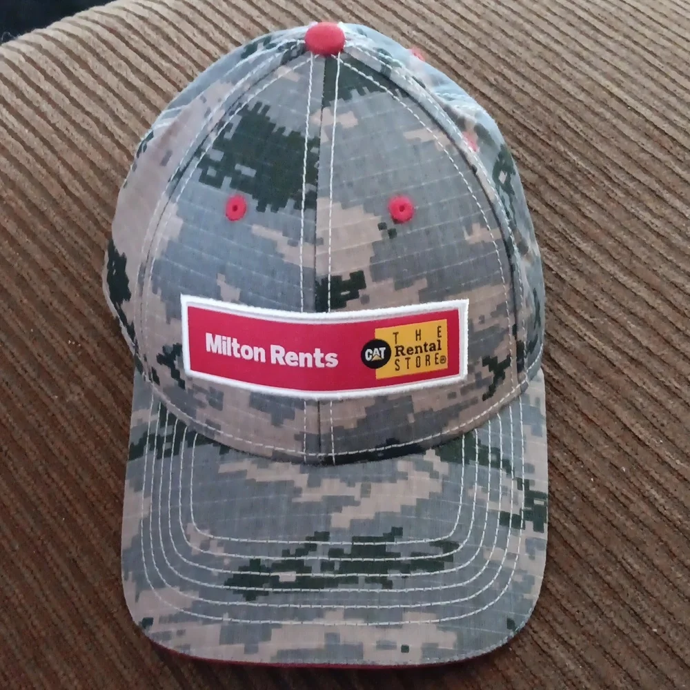 NWOT Milton Rental Store Camoflage Cap